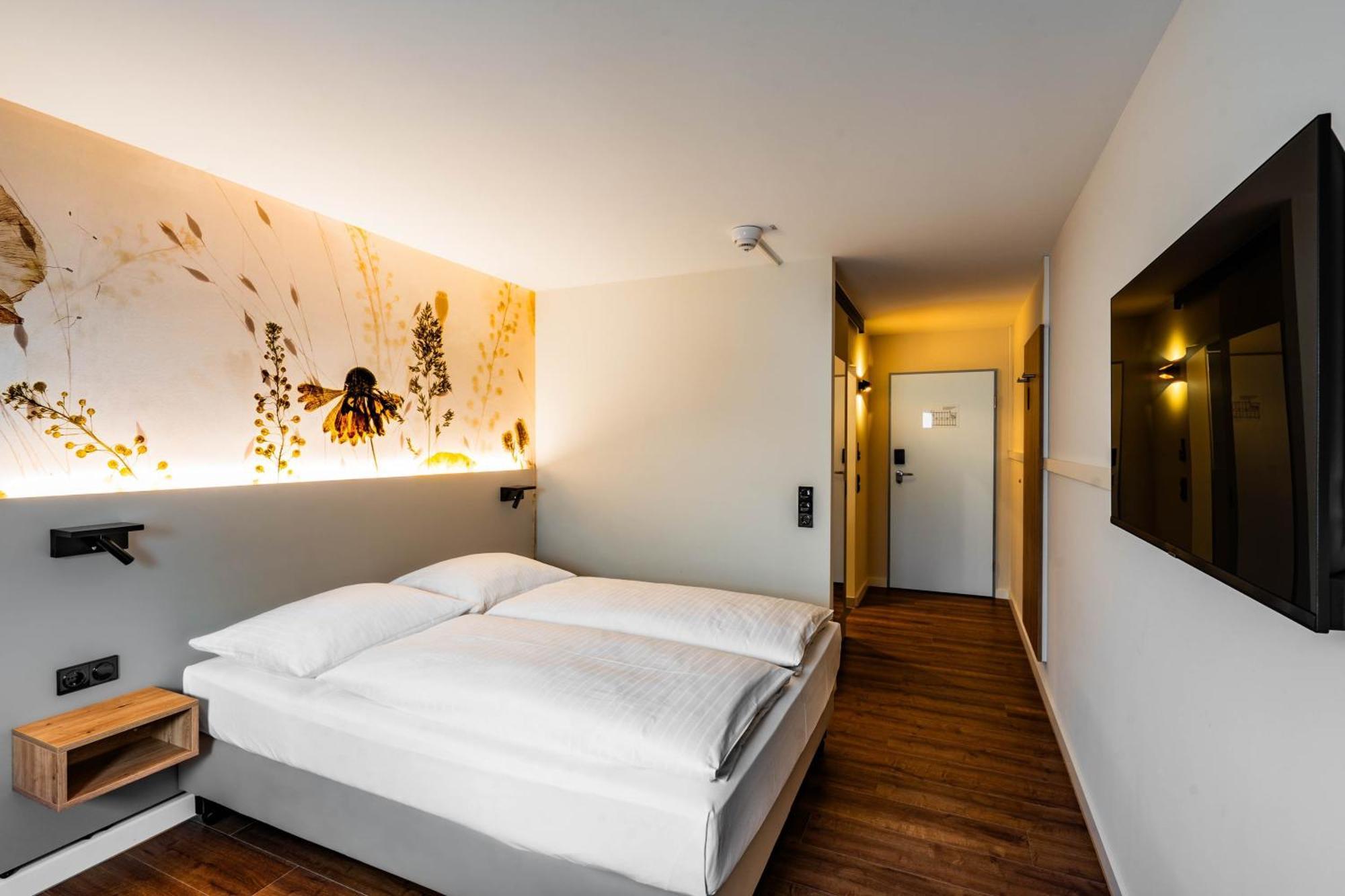 Bonjour Tagungshotel Stuttgart-Gerlingen Exterior photo